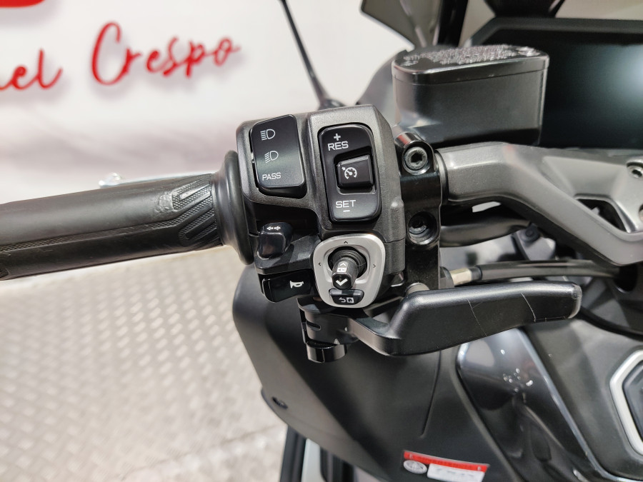 Imagen de Yamaha TMAX 560 TECH MAX