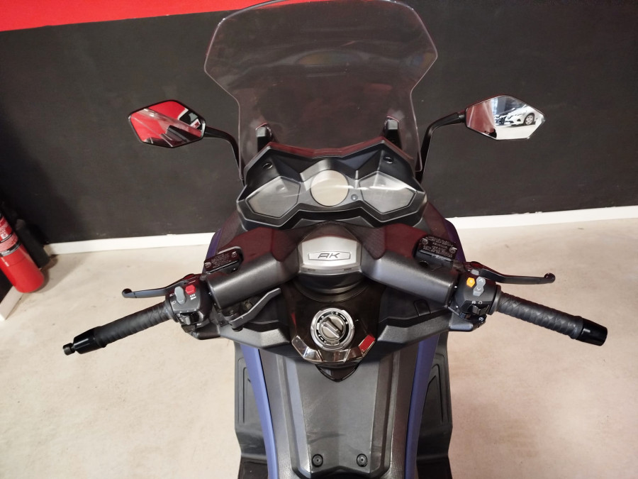 Imagen de Kymco AK 550