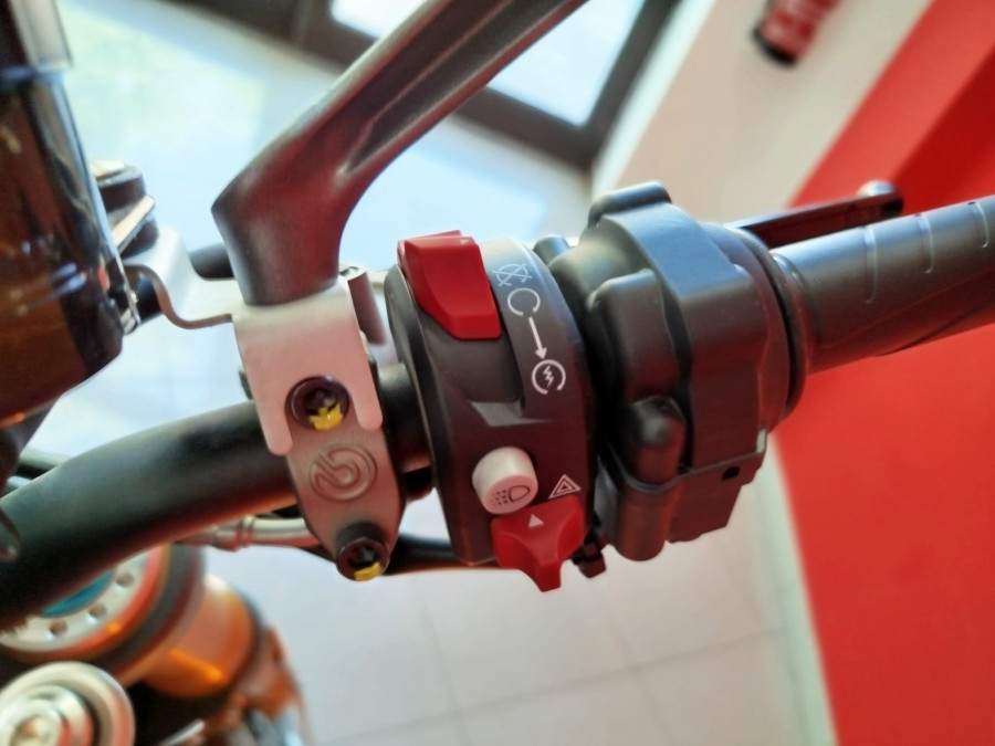 Imagen de Ducati MONSTER SP
