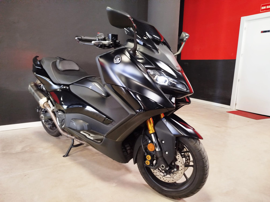 Imagen de Yamaha TMAX 560 TECH MAX