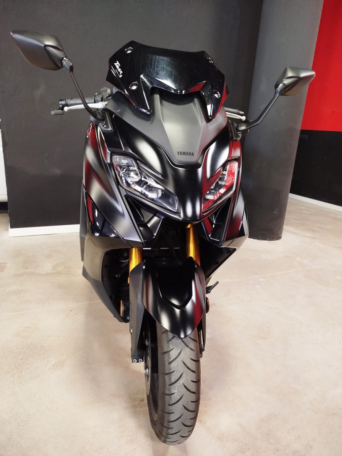 Imagen de Yamaha TMAX 560 TECH MAX