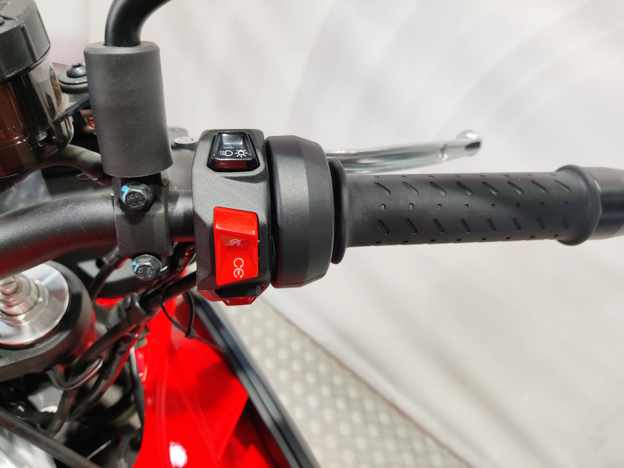 Imagen de Aprilia TUONO 660 