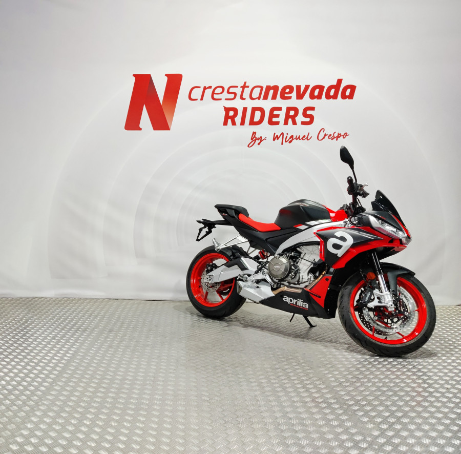 Imagen de Aprilia TUONO 660 