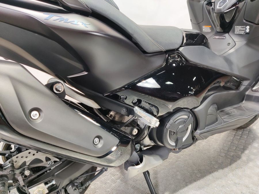 Imagen de Yamaha TMAX 560 TECH MAX