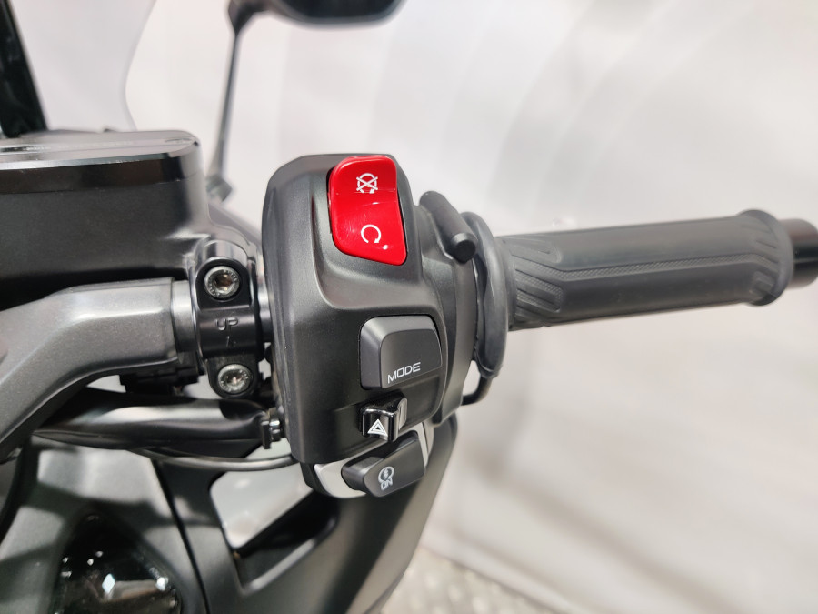 Imagen de Yamaha TMAX 560 TECH MAX