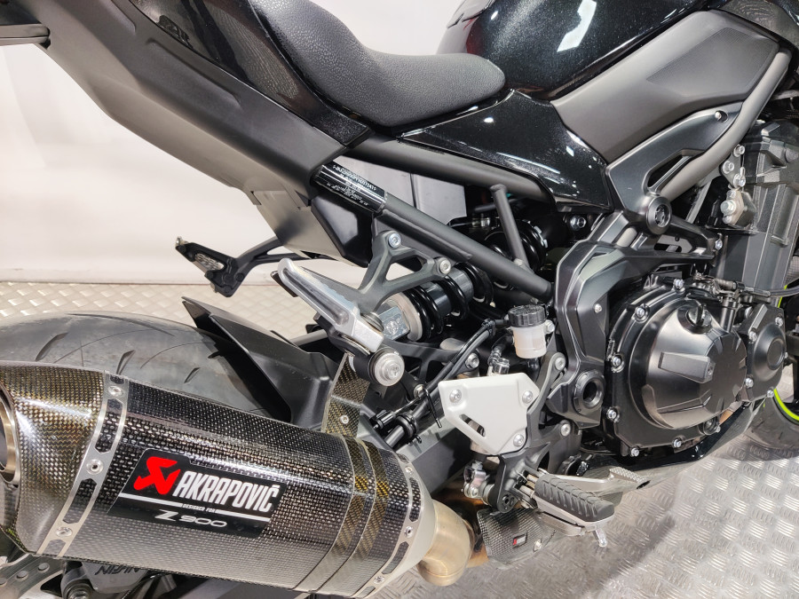 Imagen de KAWASAKI Z 900 PERFORMANCE A2