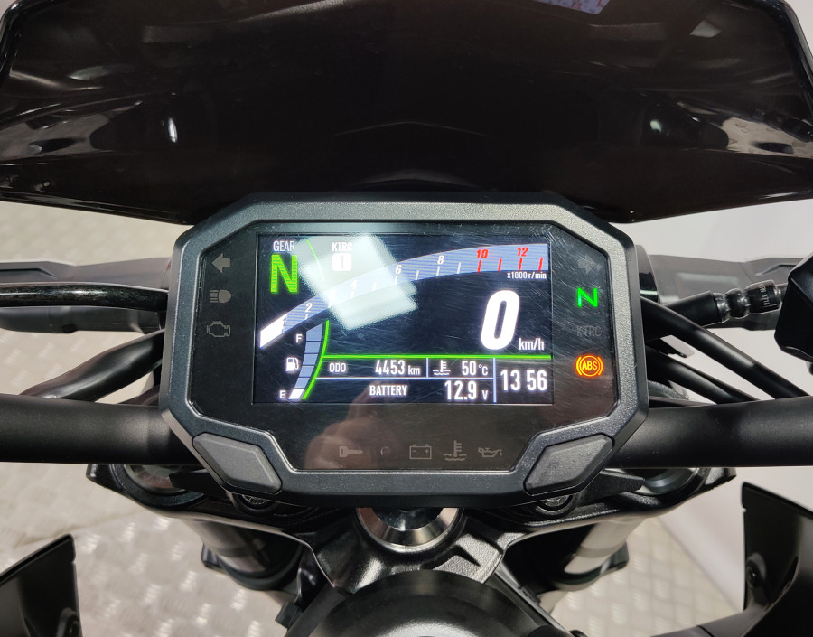 Imagen de KAWASAKI Z 900 PERFORMANCE A2