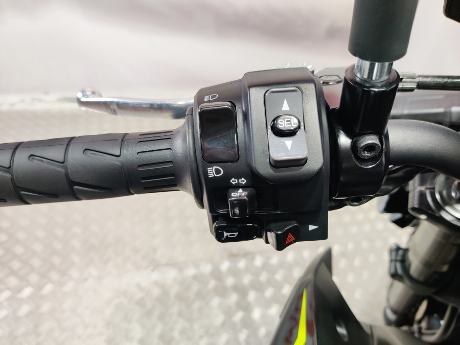 Imagen de KAWASAKI Z 900 PERFORMANCE A2