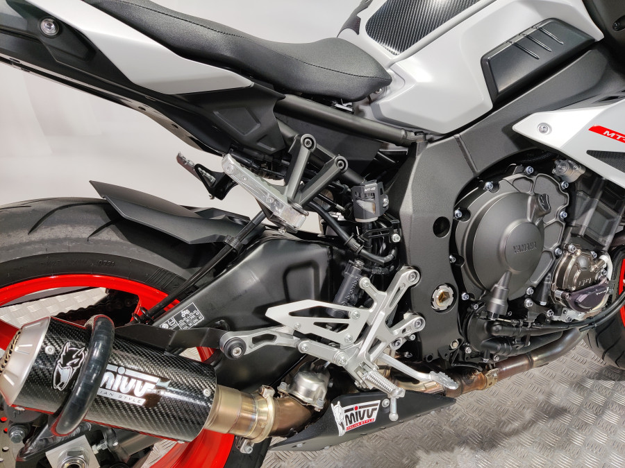 Imagen de Yamaha MT 10 