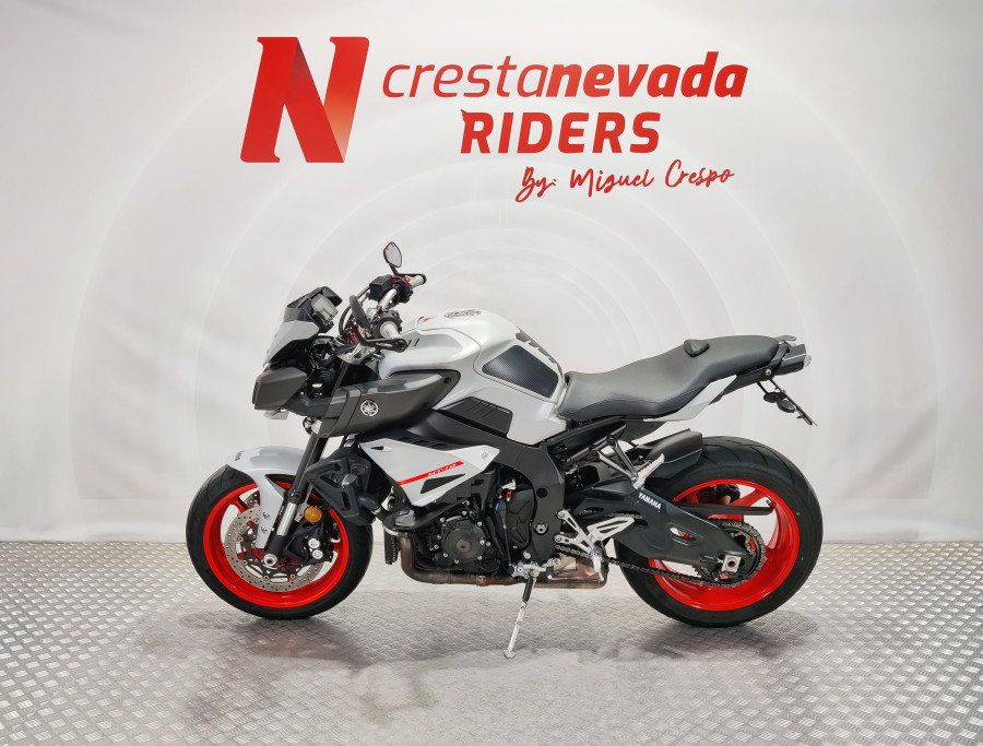 Imagen de Yamaha MT 10 