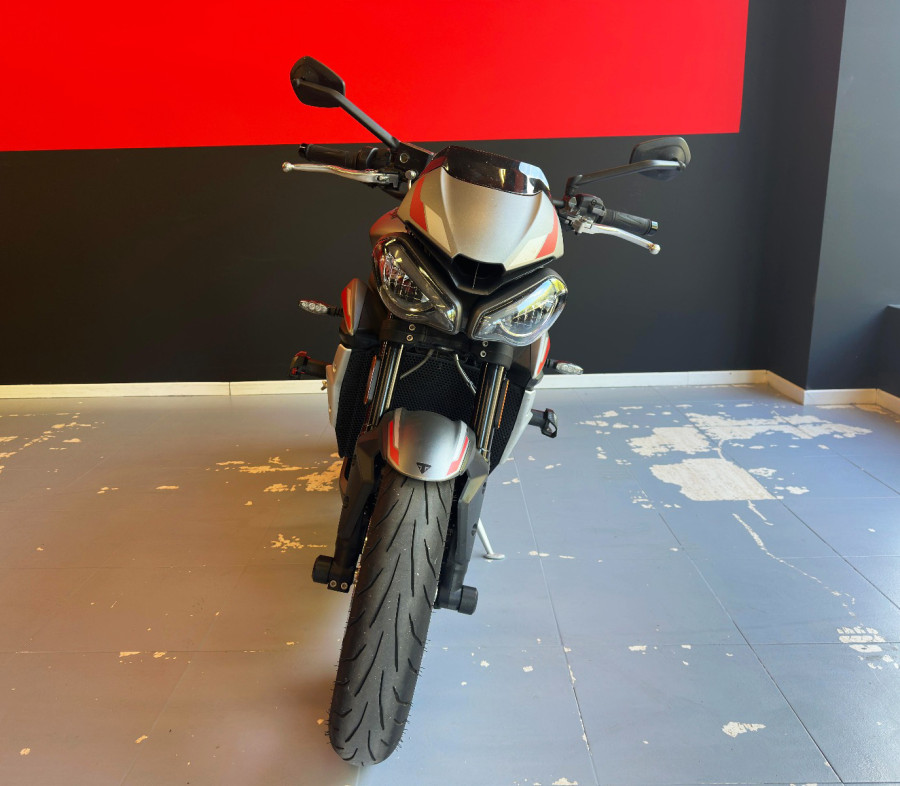 Imagen de Triumph Street Triple R