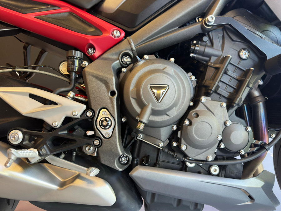 Imagen de Triumph Street Triple R