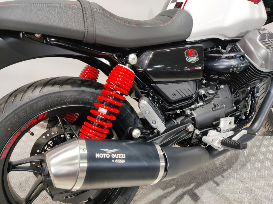 Imagen de Moto Guzzi V7 STONE TEN