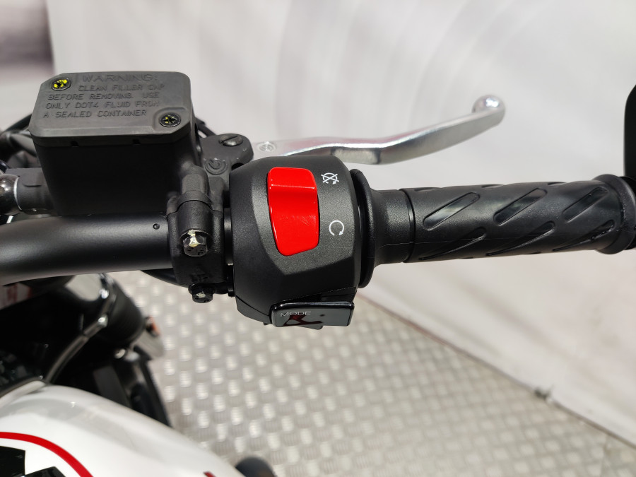 Imagen de Moto Guzzi V7 STONE TEN