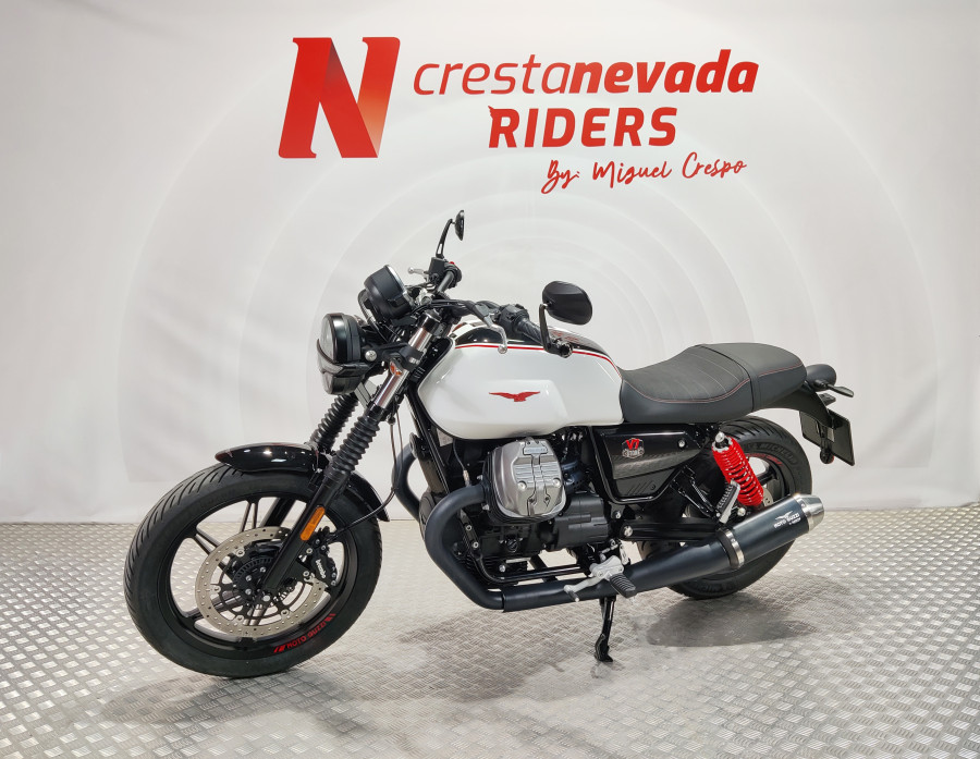 Imagen de Moto Guzzi V7 STONE TEN
