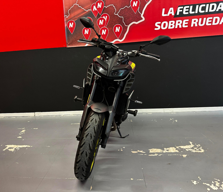 Imagen de Yamaha MT 09