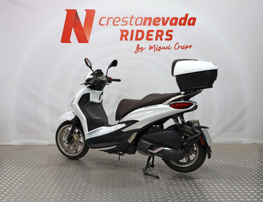 Imagen de Piaggio BEVERLY 300 HPE