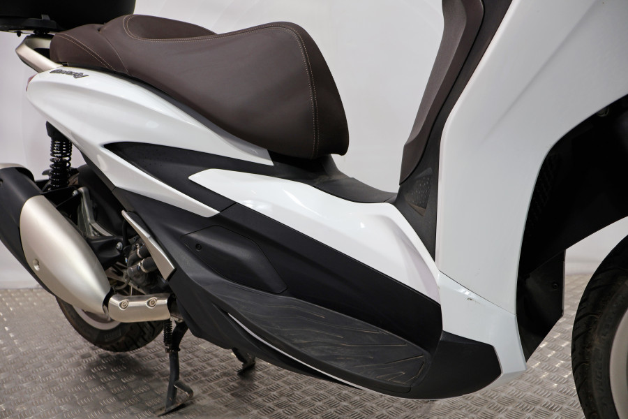 Imagen de Piaggio BEVERLY 300 HPE