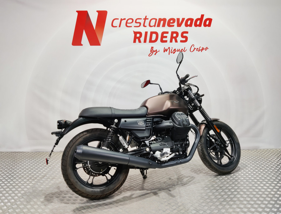 Imagen de Moto Guzzi V7 III STONE