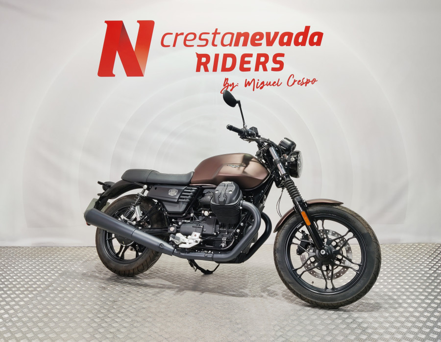 Imagen de Moto Guzzi V7 III STONE