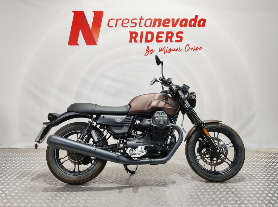Imagen de Moto Guzzi V7 III STONE