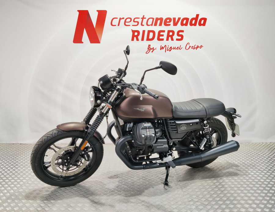 Imagen de Moto Guzzi V7 III STONE