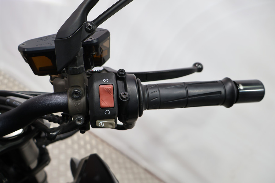 Imagen de KAWASAKI Z 1000