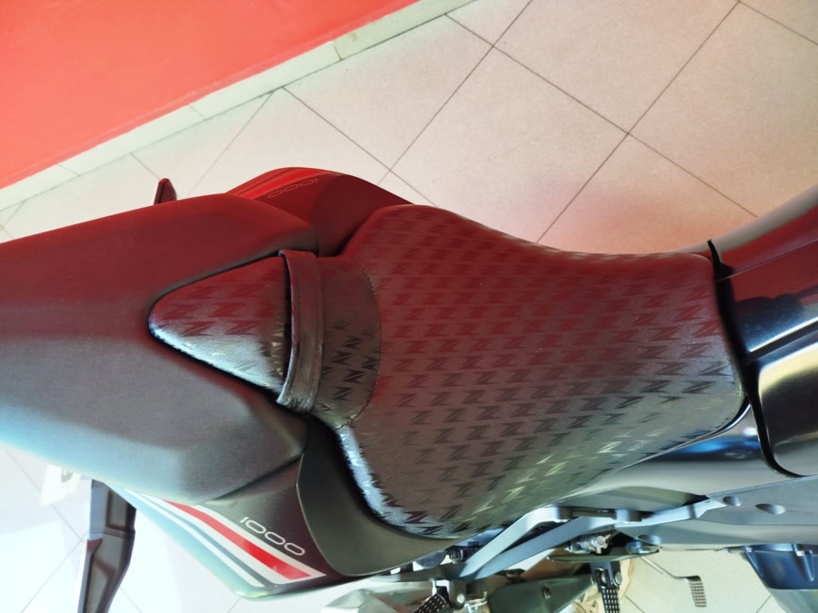Imagen de KAWASAKI Z 1000