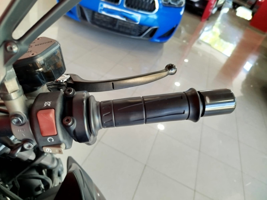 Imagen de KAWASAKI Z 1000
