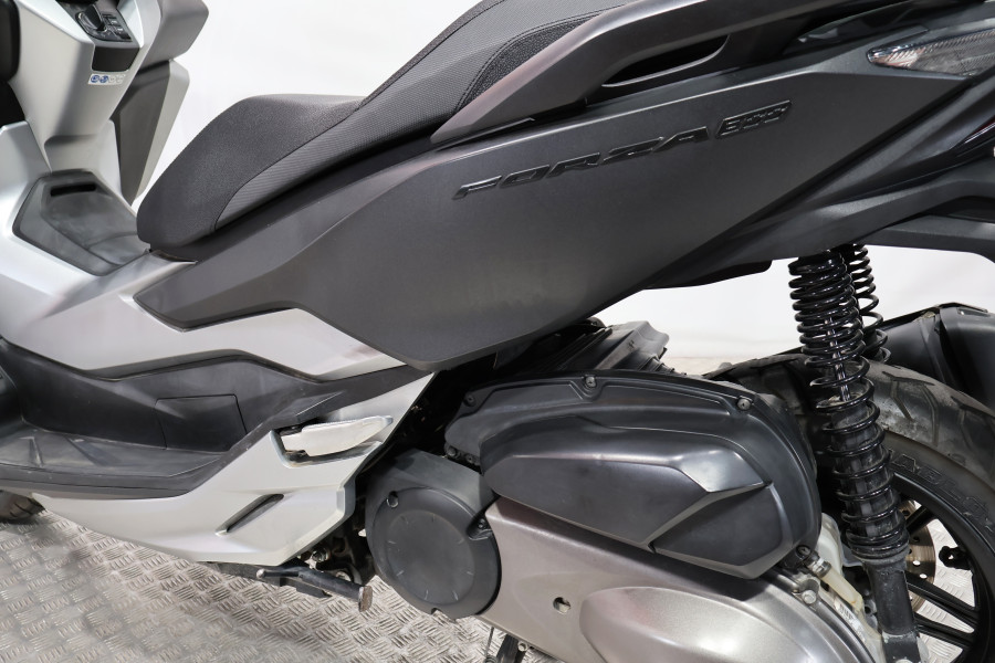 Imagen de Honda FORZA 300