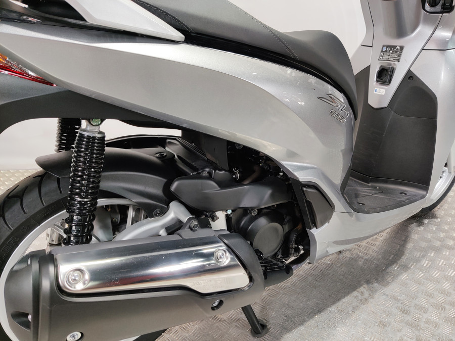 Imagen de Honda SH 300