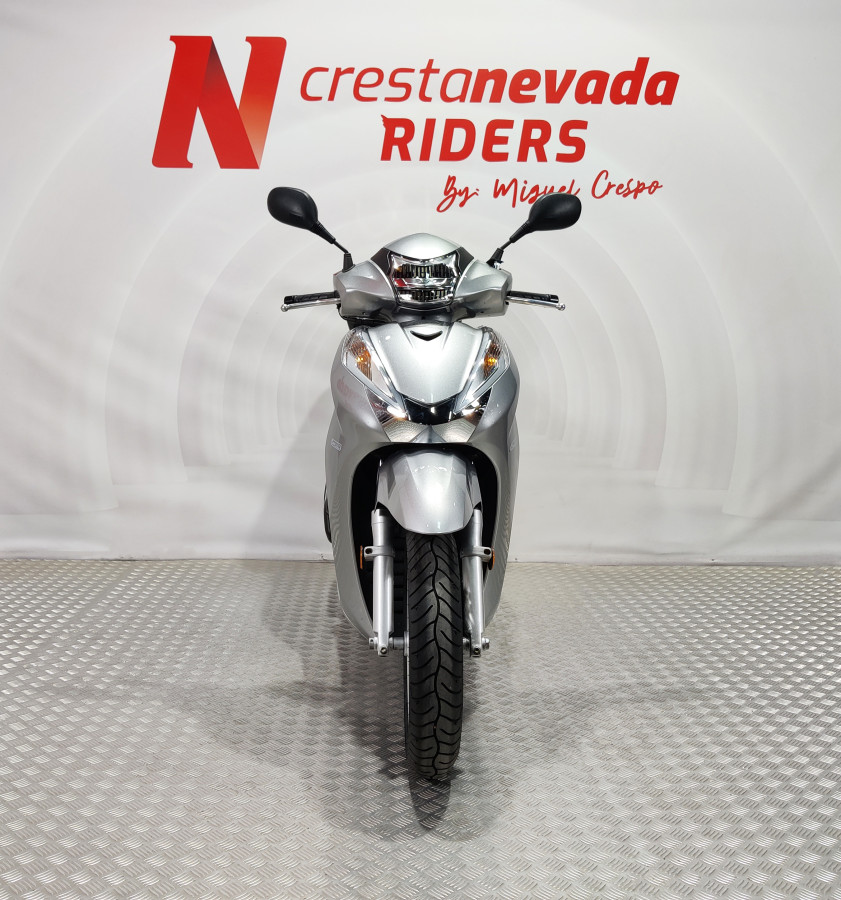 Imagen de Honda SH 300