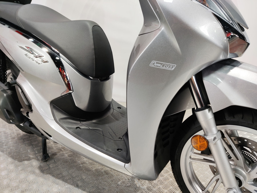 Imagen de Honda SH 300