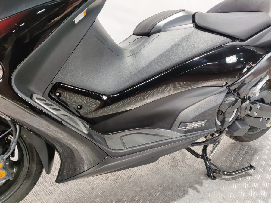 Imagen de Yamaha TMAX 560 TECH MAX
