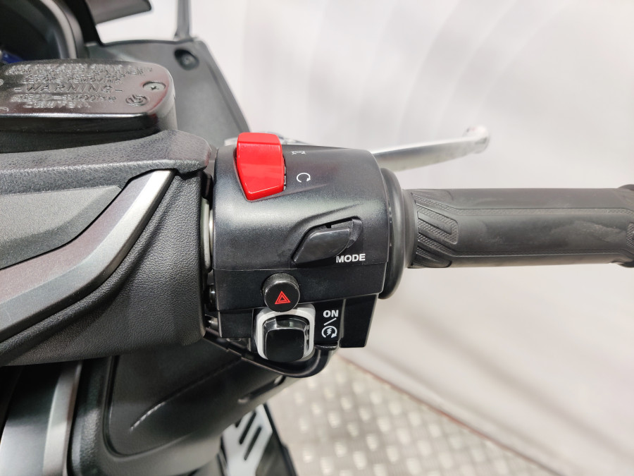 Imagen de Yamaha TMAX 560 TECH MAX