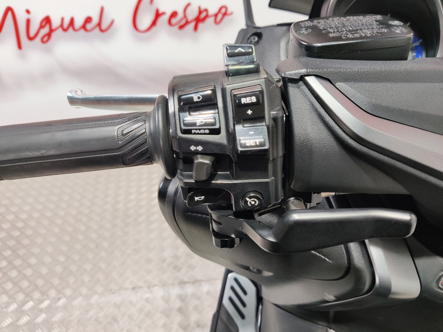 Imagen de Yamaha TMAX 560 TECH MAX