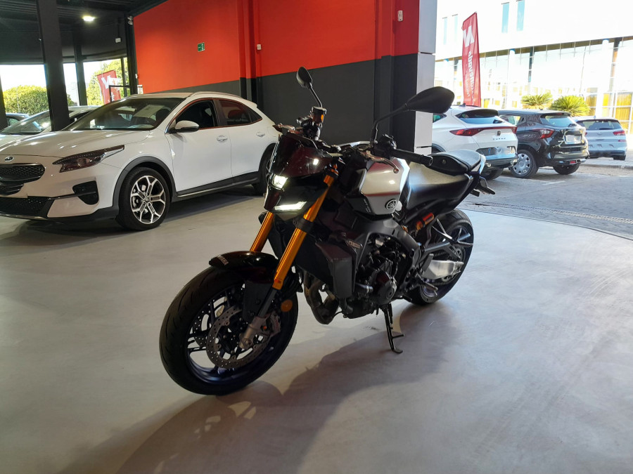 Imagen de Yamaha MT 09 SP