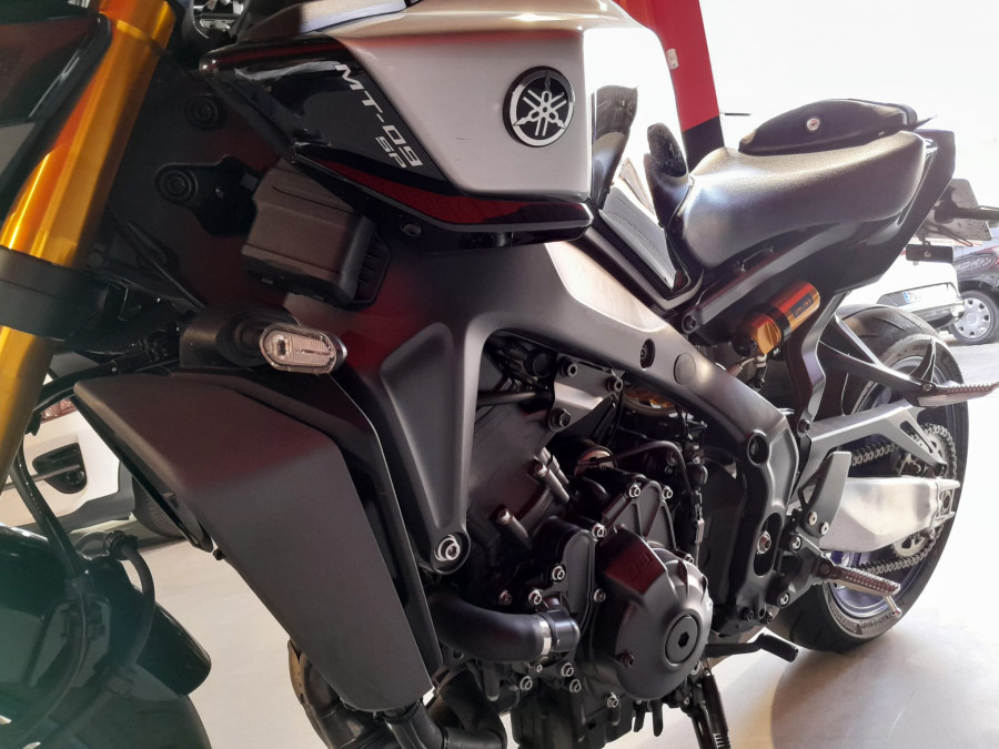 Imagen de Yamaha MT 09 SP