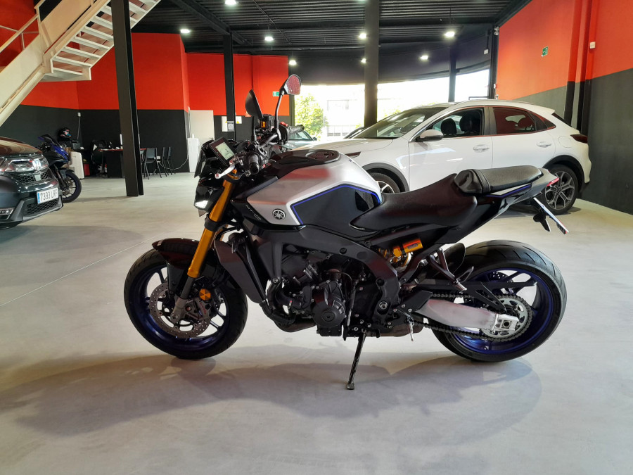 Imagen de Yamaha MT 09 SP
