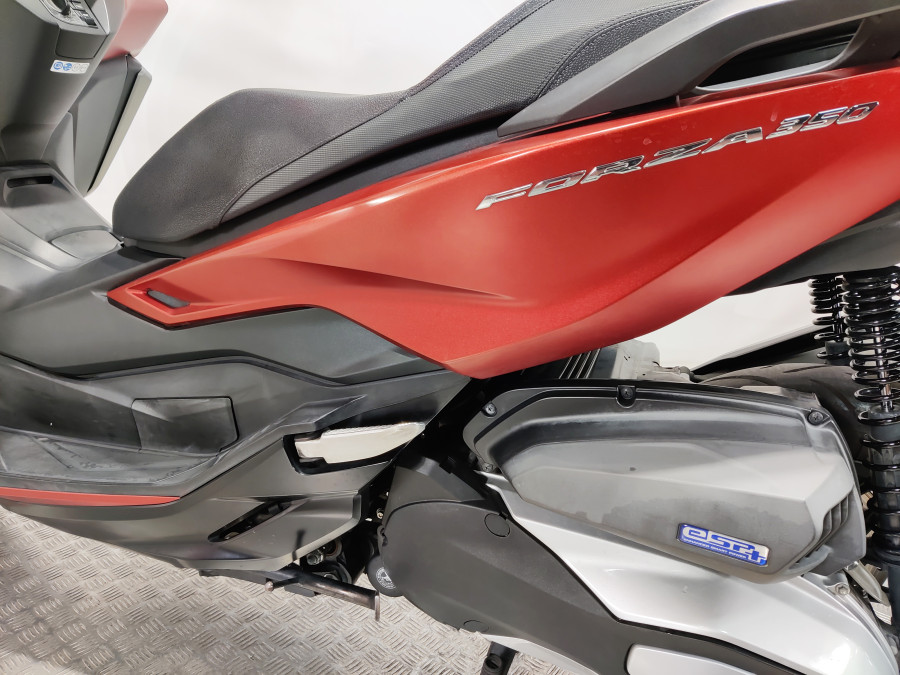 Imagen de Honda FORZA 350