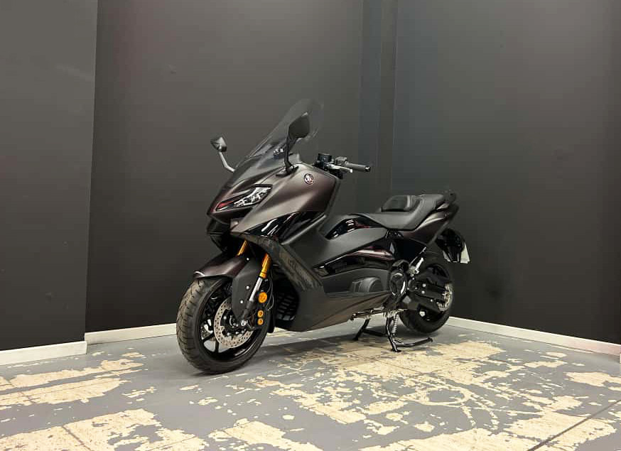 Imagen de Yamaha TMAX 560 TECH MAX