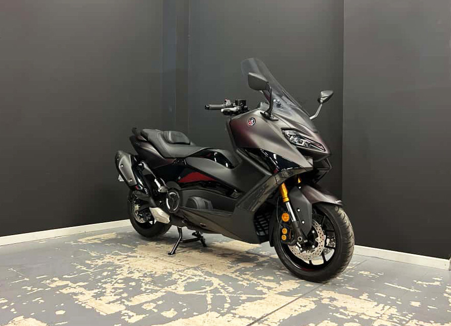 Imagen de Yamaha TMAX 560 TECH MAX