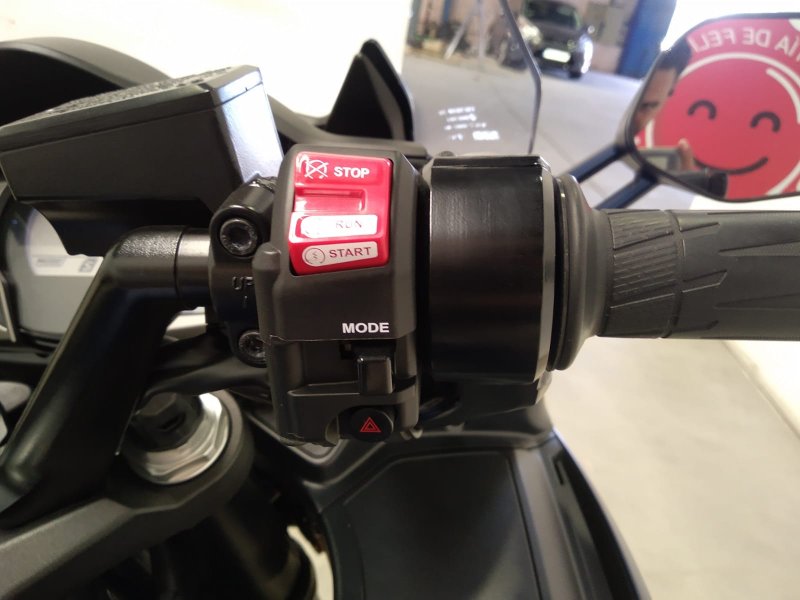 Imagen de Yamaha FJR 1300