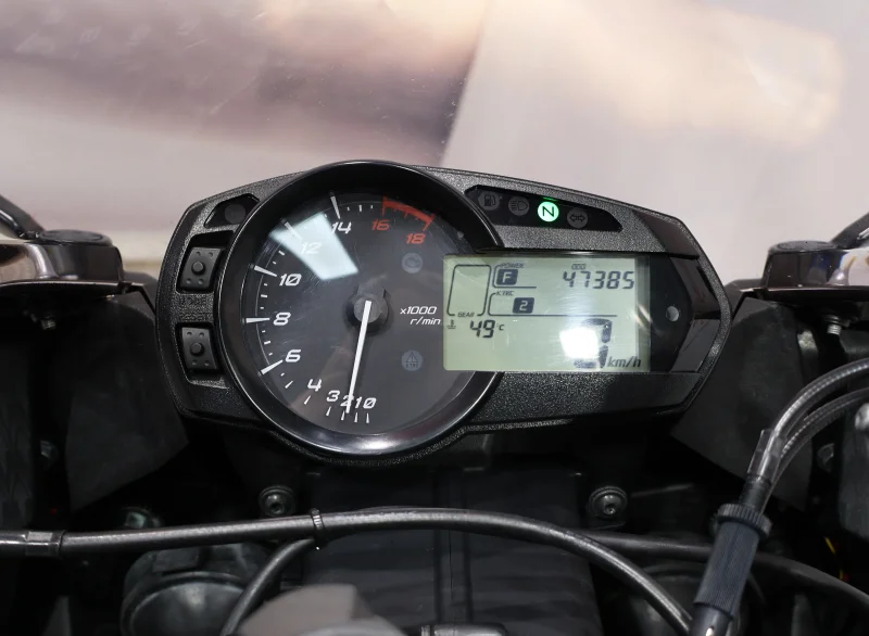 KAWASAKI ZX 6R 636 2016 47.385 km 131 CV Gasolina Manual