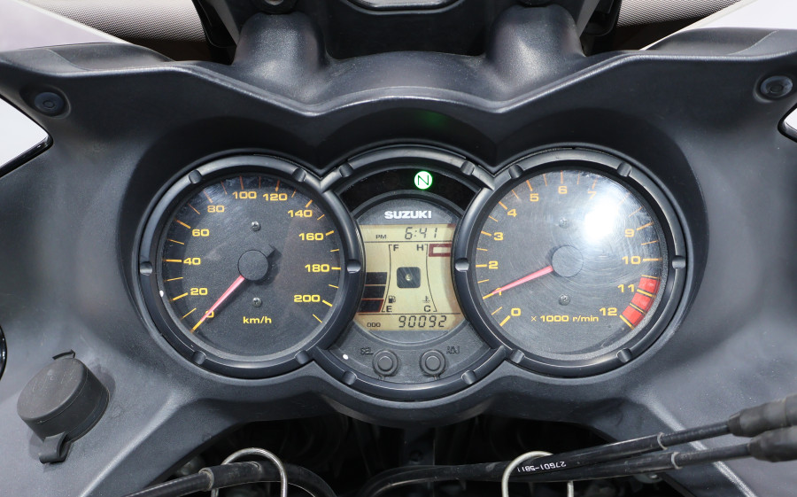 Imagen de Suzuki V STROM 650