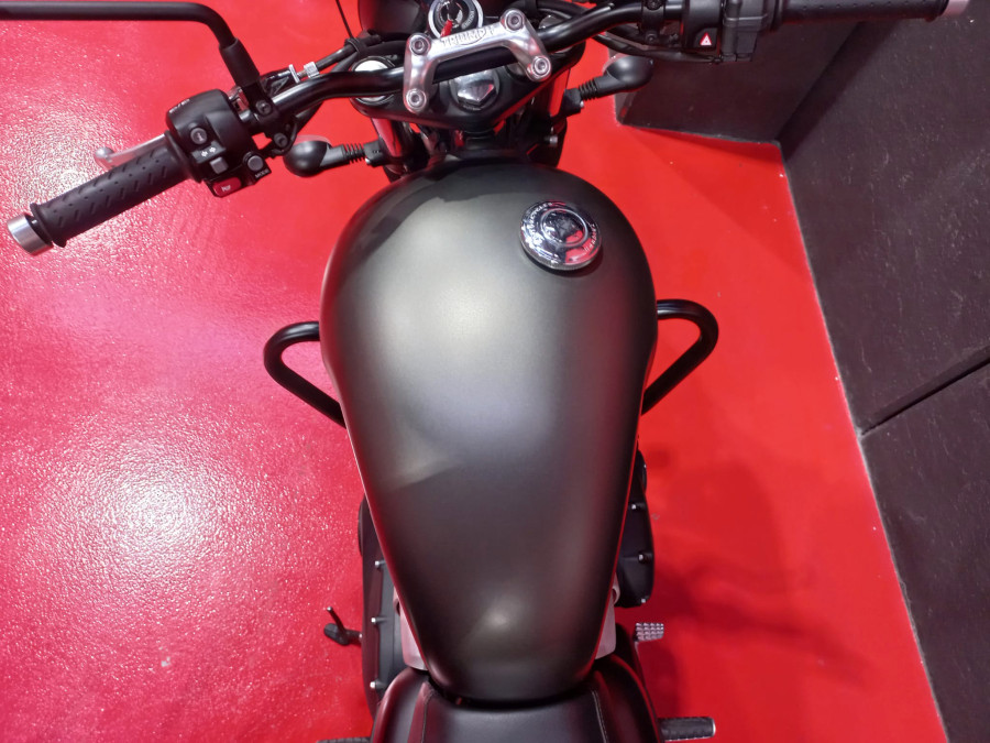 Imagen de Triumph STREET TWIN