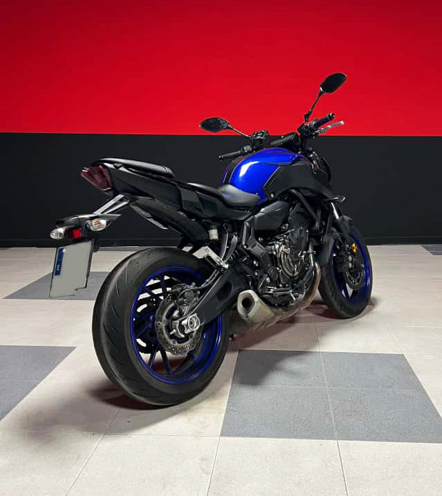 Imagen de Yamaha MT 07 A2