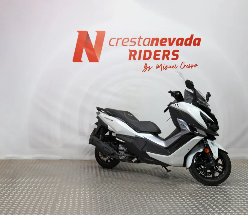Sym Cruisym 125 Scooter 125 Sym 2022 Sym CRUISYM 125 ALPHA 2022 Km