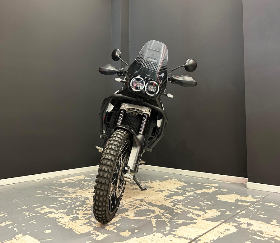 Imagen de Ducati DESERT X