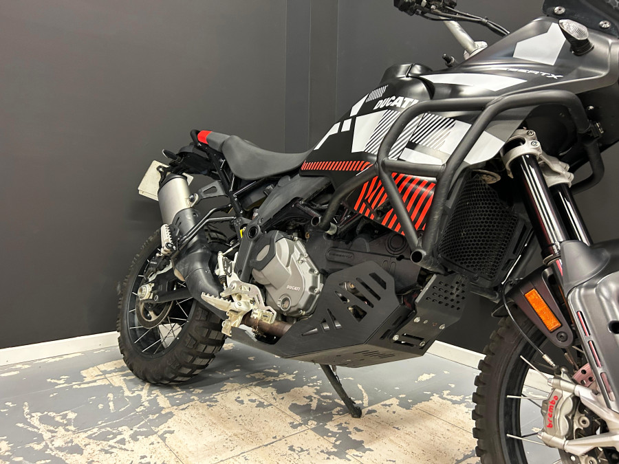 Imagen de Ducati DESERT X